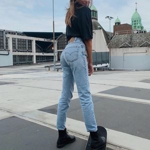 Levi's vintage wedgie fit straight leg jeans 25